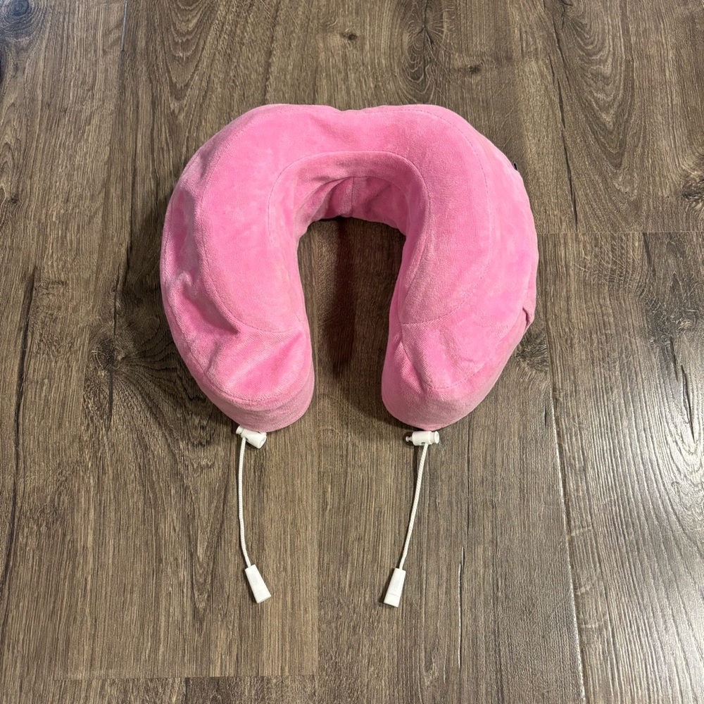 Cabeau Evolution Classic Pink Memory Foam Travel Neck Pillow Adjustable One Size